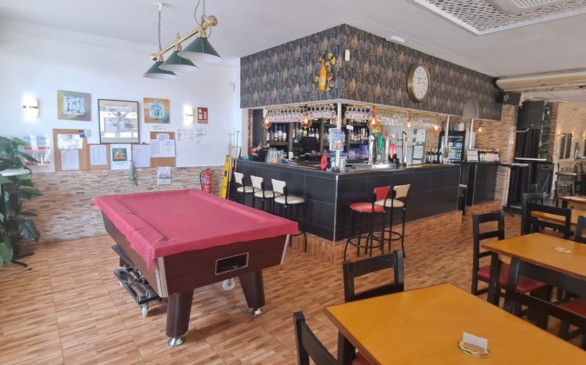 Revente - Commercial -
Villamartin - Orihuela Costa