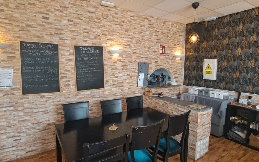 Revente - Commercial -
Villamartin - Orihuela Costa