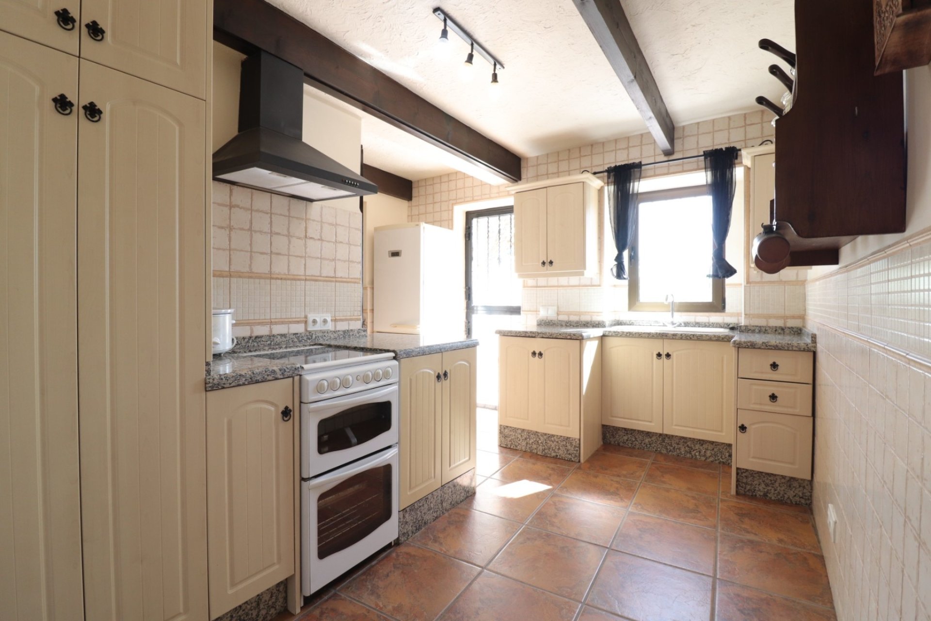 Revente - Country House -
Albatera - Albatera - Country