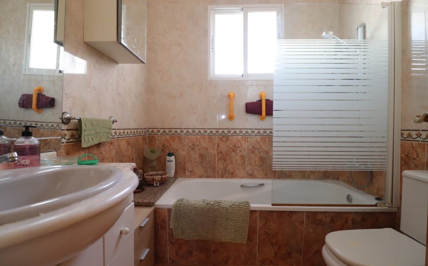 Revente - Country House -
Albatera - Albatera - Country