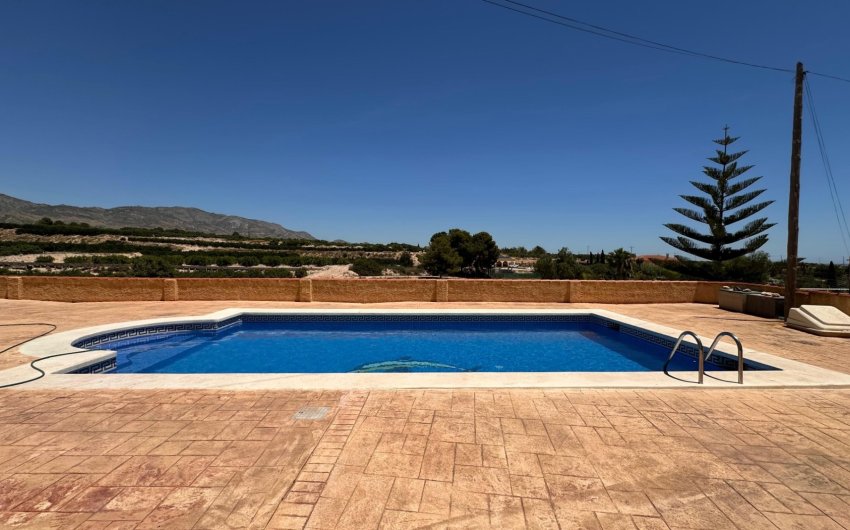 Revente - Country House -
Albatera - Albatera - Country