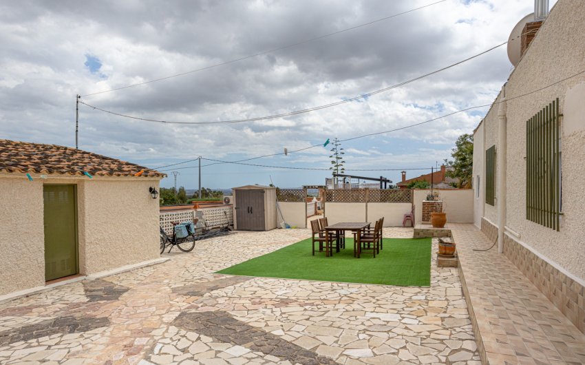 Revente - Country House -
Albatera