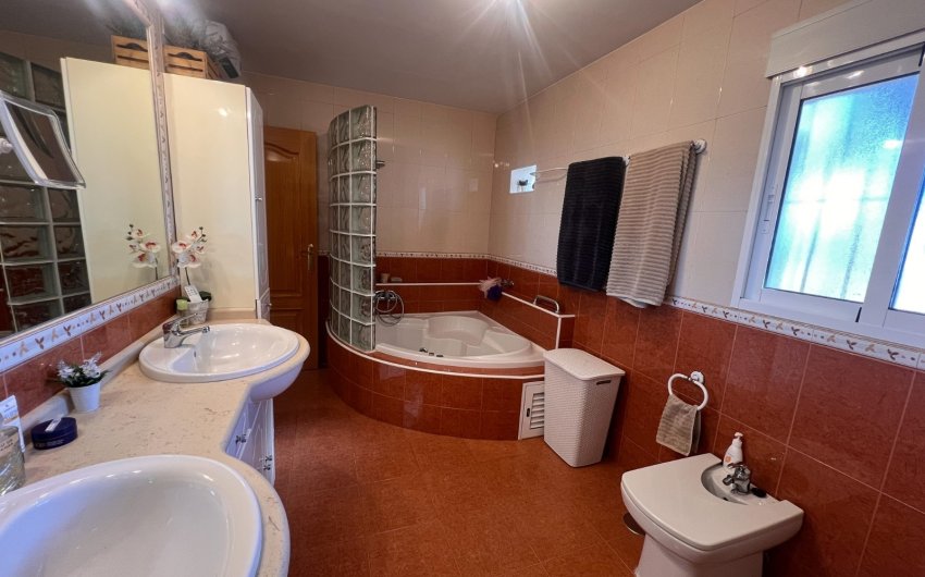 Revente - Country House -
Alicante - Moralet - Cañada del Fenollar