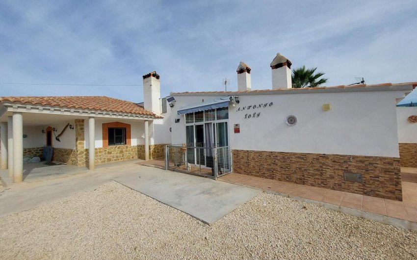 Revente - Country House -
Calasparra - Inland