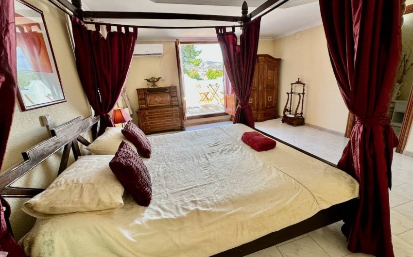 Revente - Country House -
Castalla