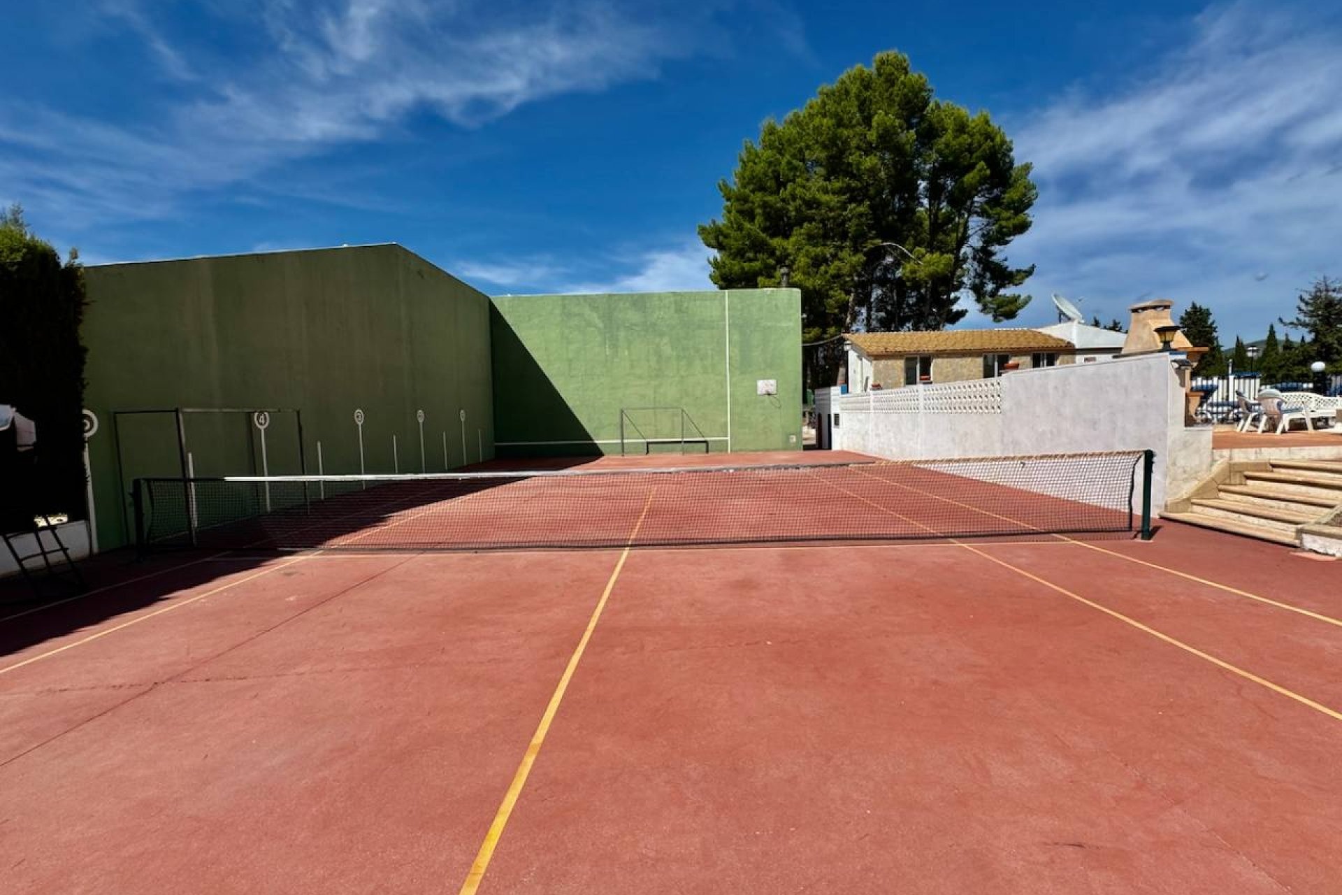 Revente - Country House -
Castalla