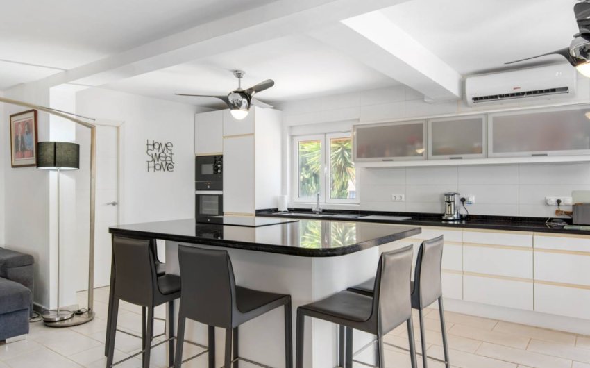 Revente - Country House -
Catral