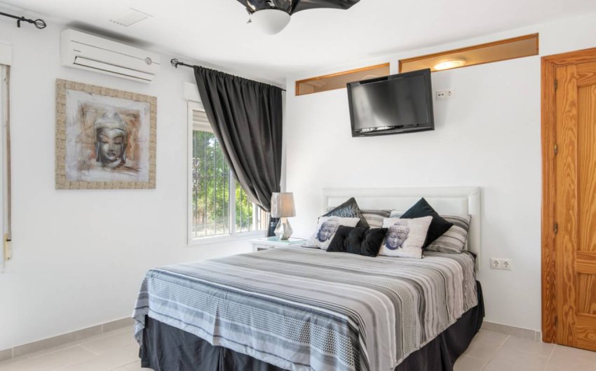 Revente - Country House -
Catral