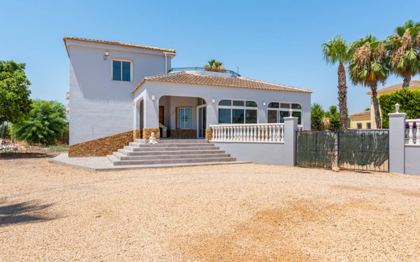 Revente - Country House -
Catral