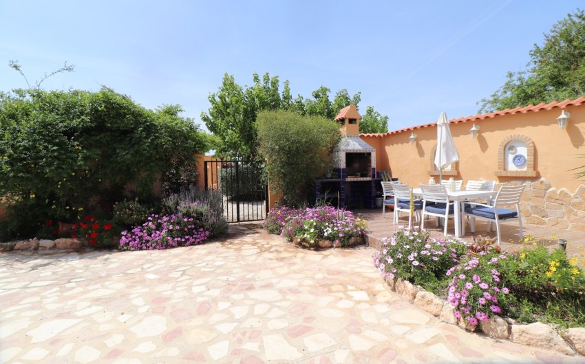 Revente - Country House -
Hondón de las Nieves - LA CANALOSA