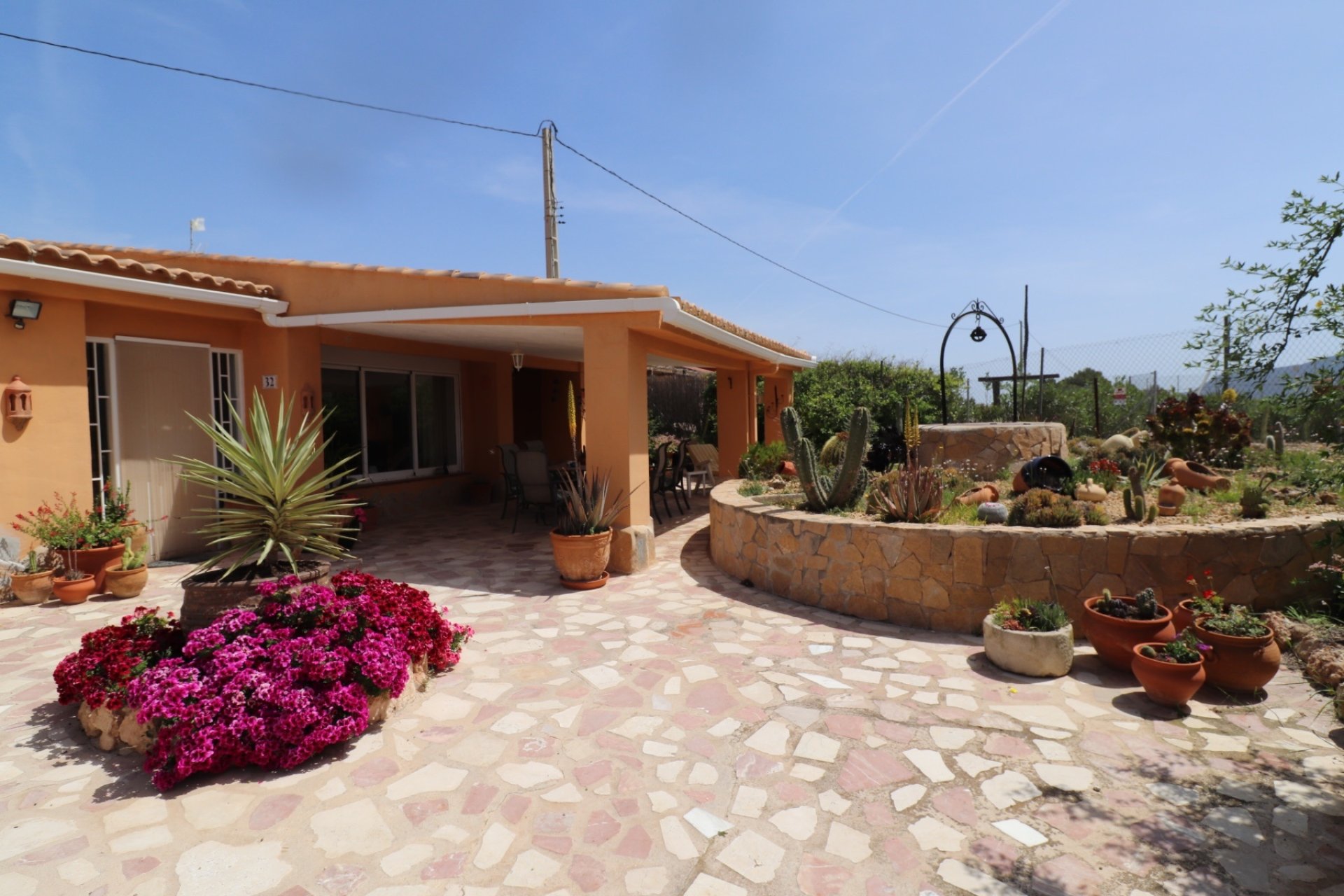 Revente - Country House -
Hondón de las Nieves - LA CANALOSA