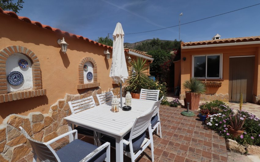 Revente - Country House -
Hondón de las Nieves - LA CANALOSA