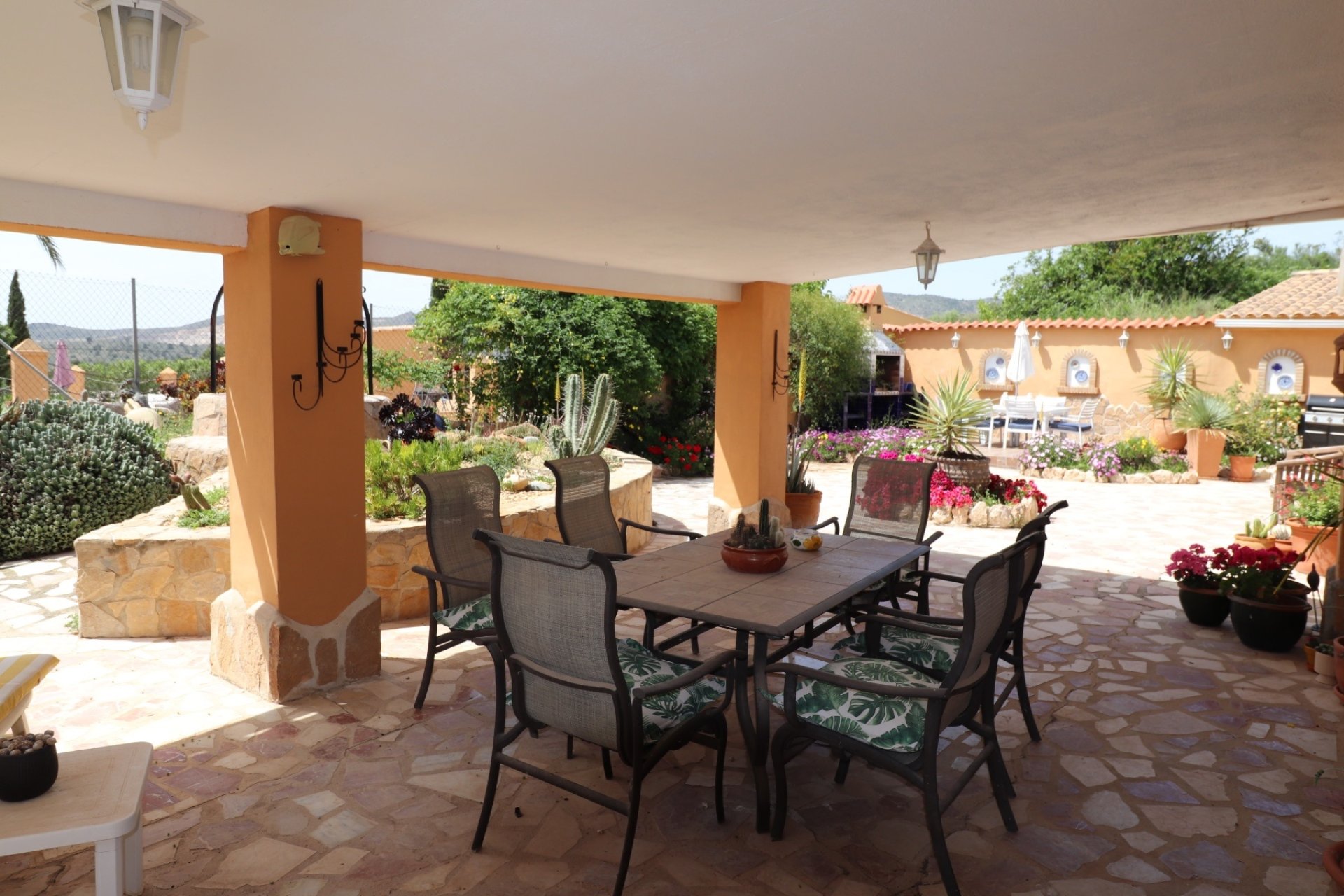 Revente - Country House -
Hondón de las Nieves - LA CANALOSA
