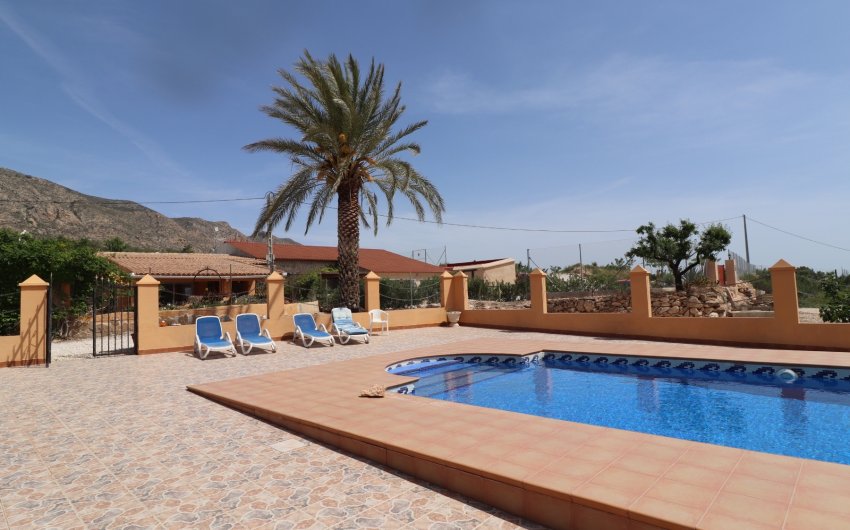 Revente - Country House -
Hondón de las Nieves - LA CANALOSA