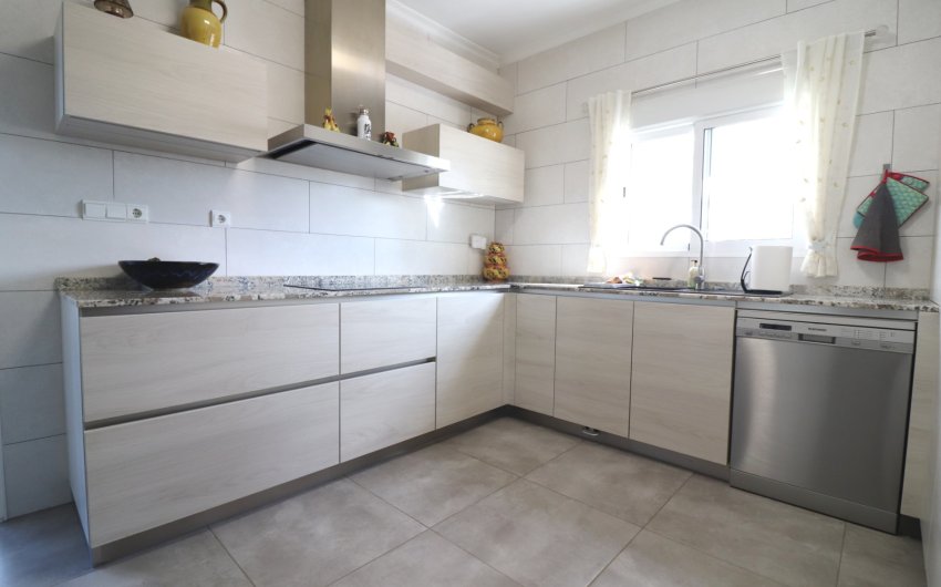 Revente - Country House -
Orihuela - La Campaneta