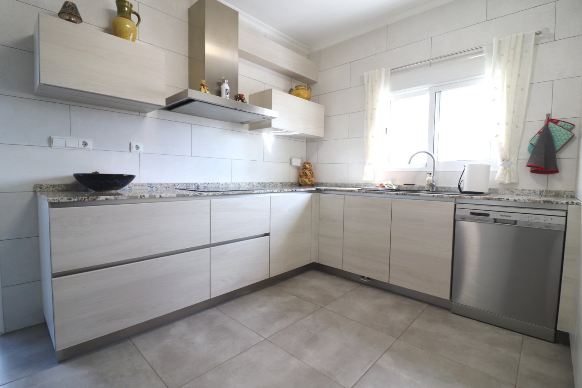 Revente - Country House -
Orihuela - La Campaneta