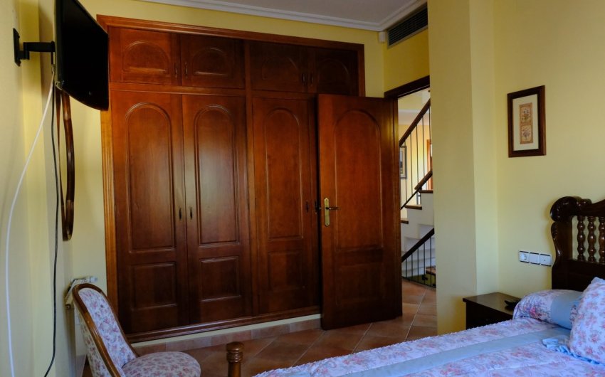 Revente - Country House -
Orihuela