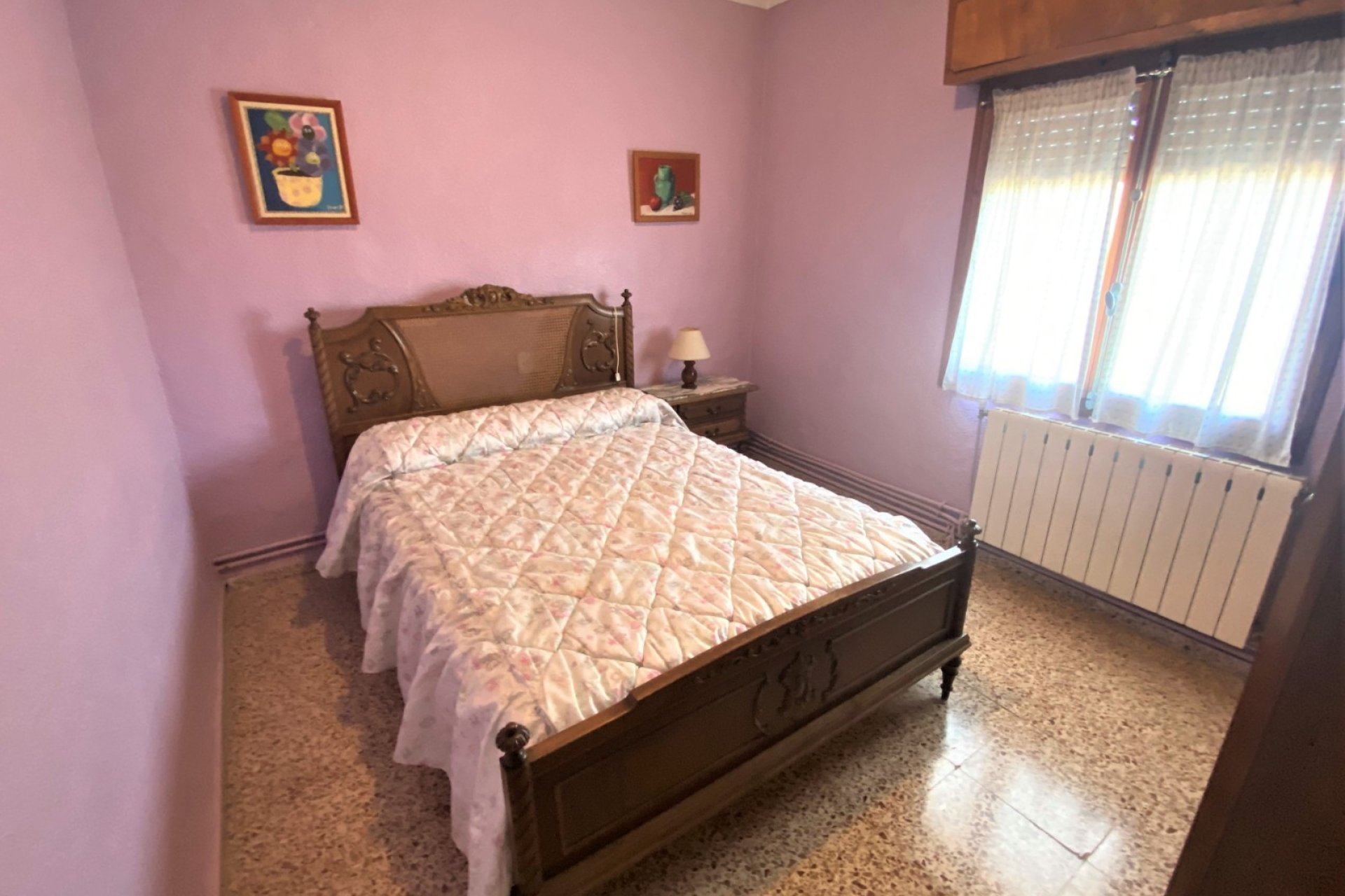 Revente - Country House -
Sax