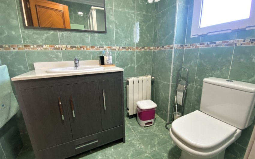 Revente - Country House -
Sax