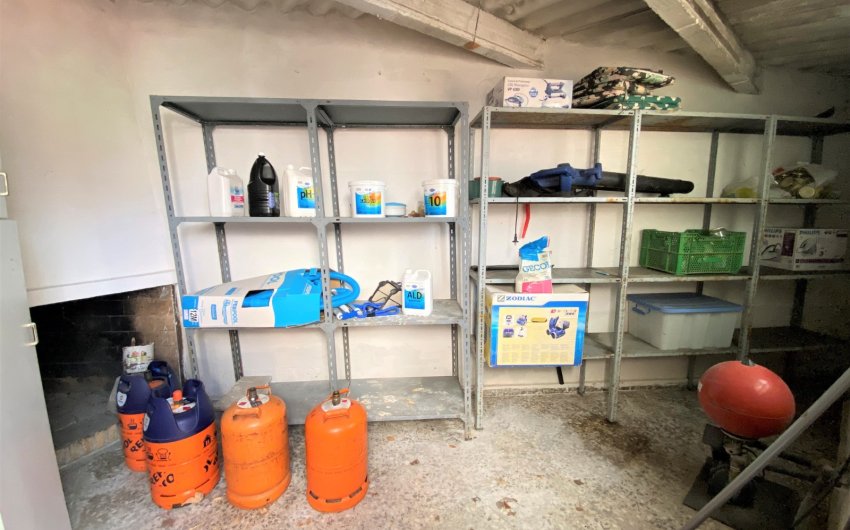 Revente - Country House -
Sax