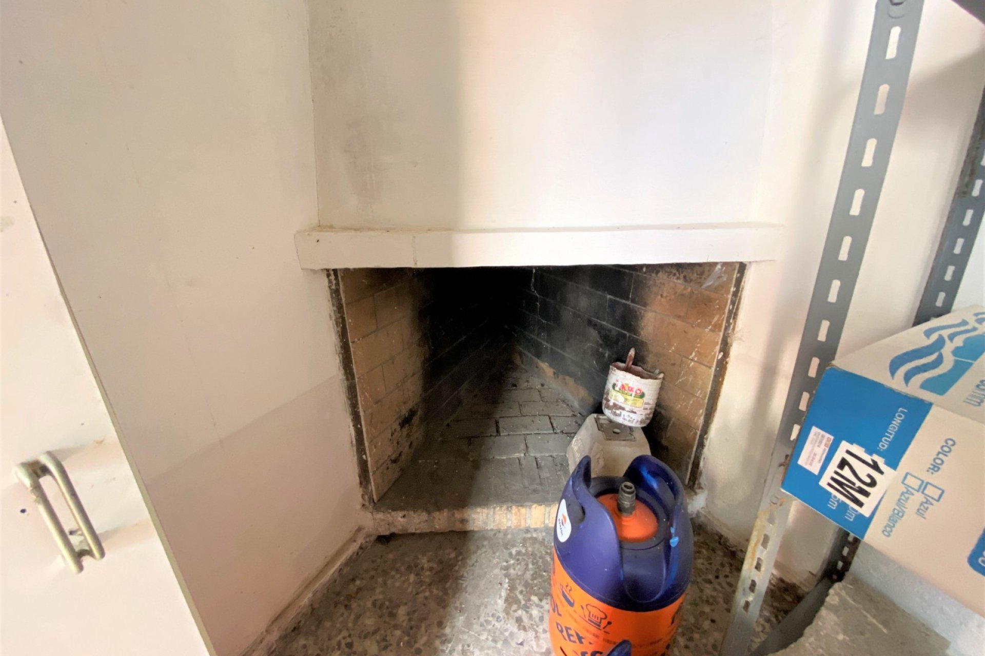 Revente - Country House -
Sax