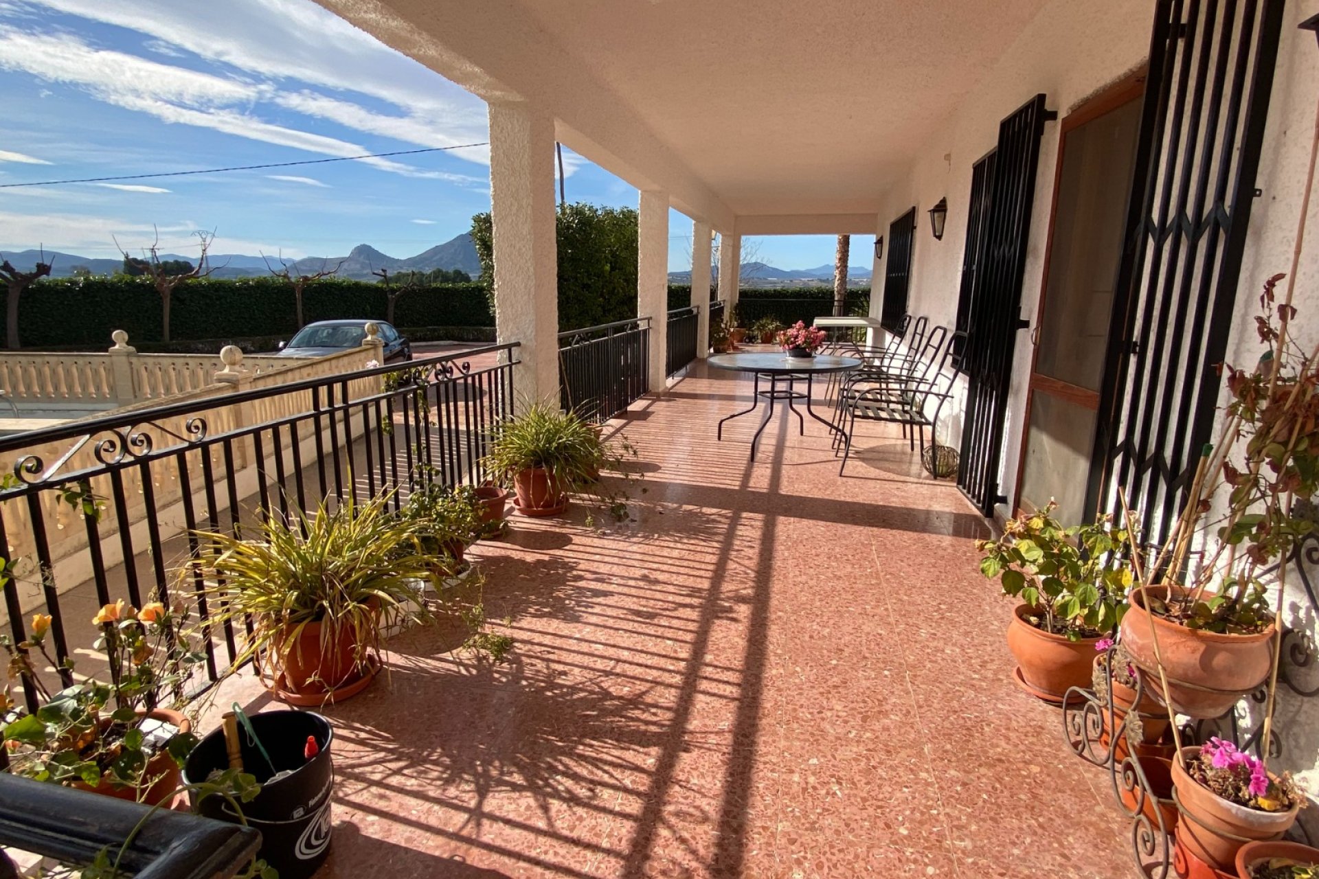 Revente - Country House -
Sax