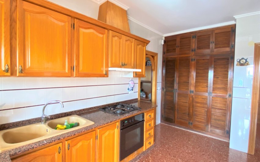 Revente - Country House -
Sax