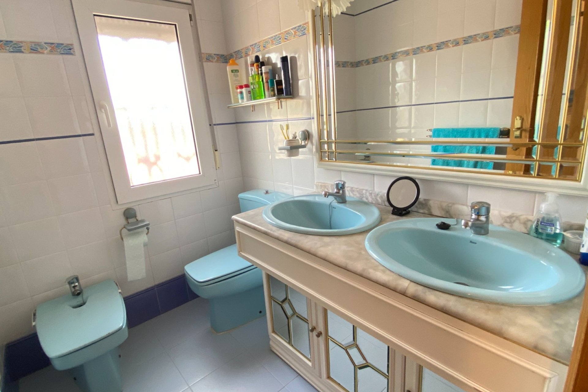 Revente - Country House -
Sax