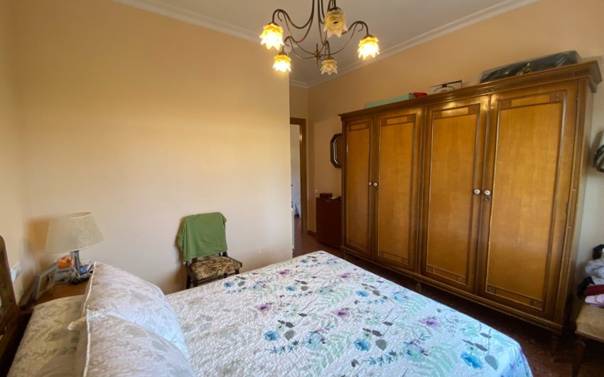 Revente - Country House -
Sax