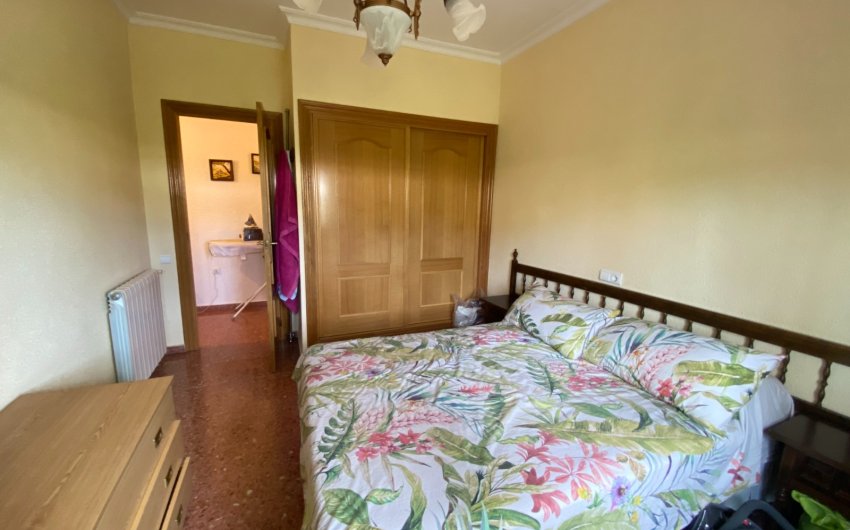 Revente - Country House -
Sax