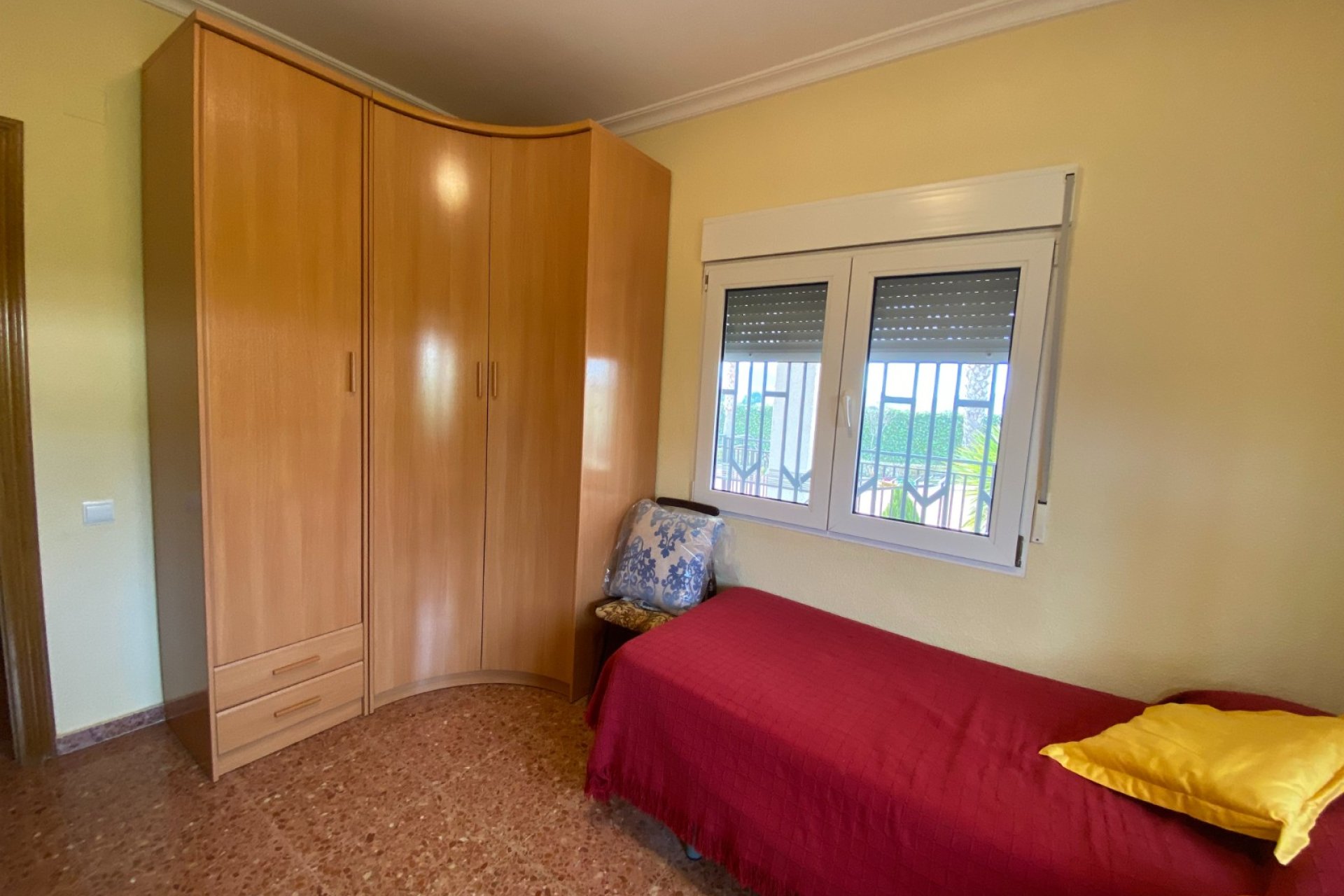 Revente - Country House -
Sax