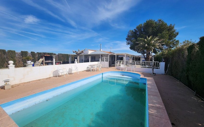 Revente - Country House -
Villena