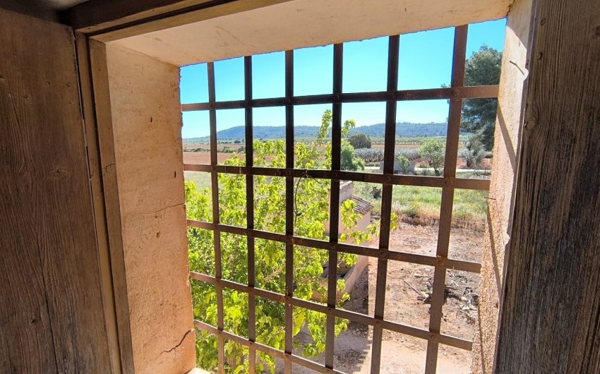 Revente - Country House -
Yecla - Inland