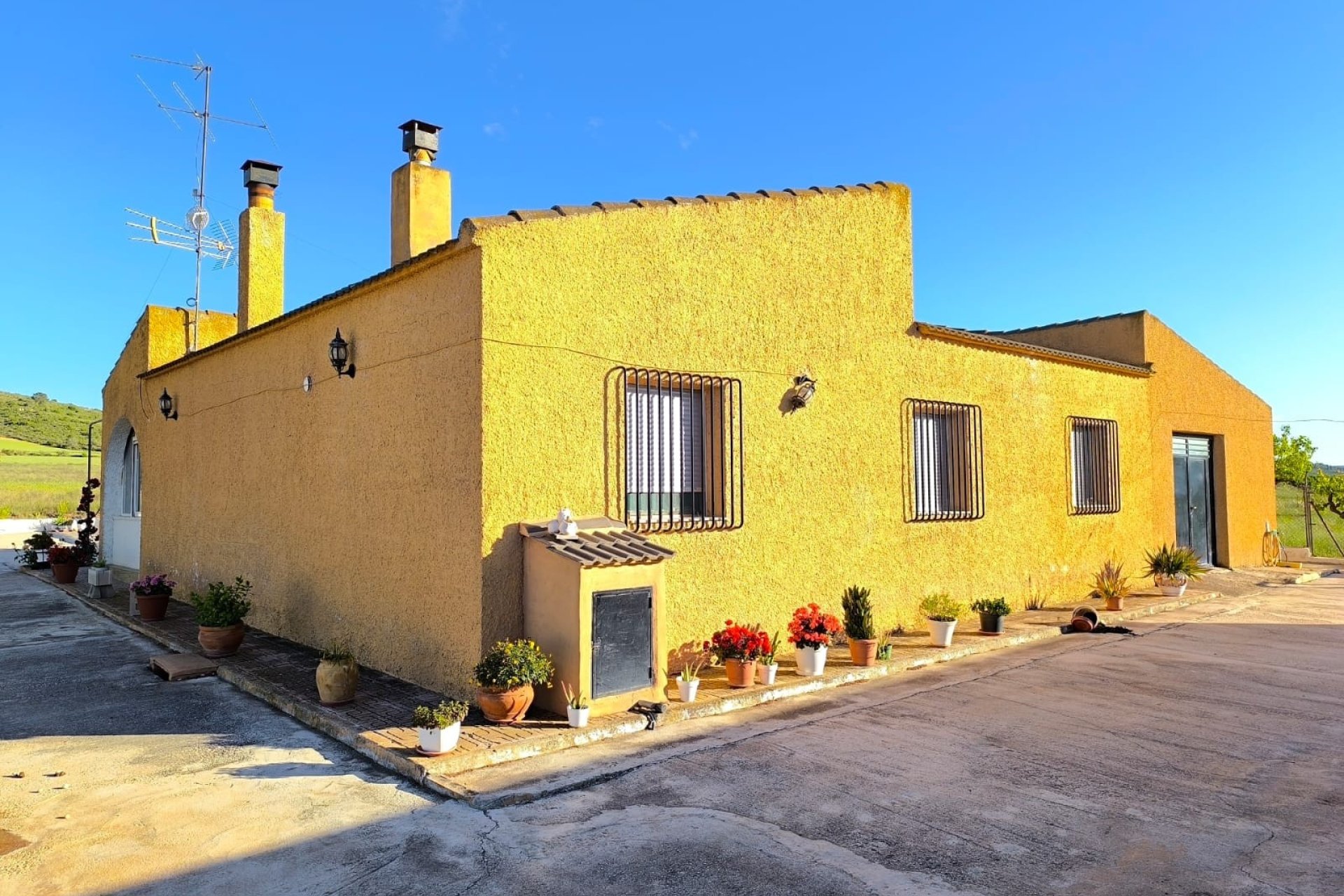 Revente - Country House -
Yecla - Inland