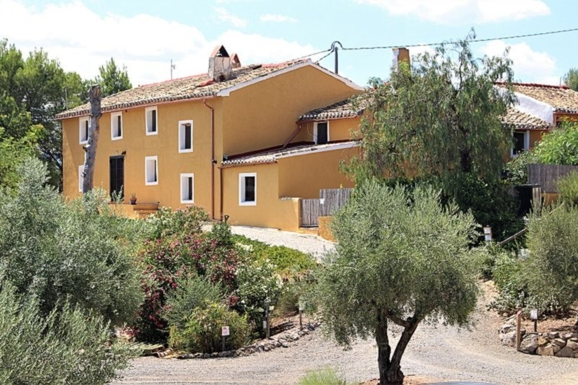 Revente - Country Property/Finca -
Cehegin - Inland