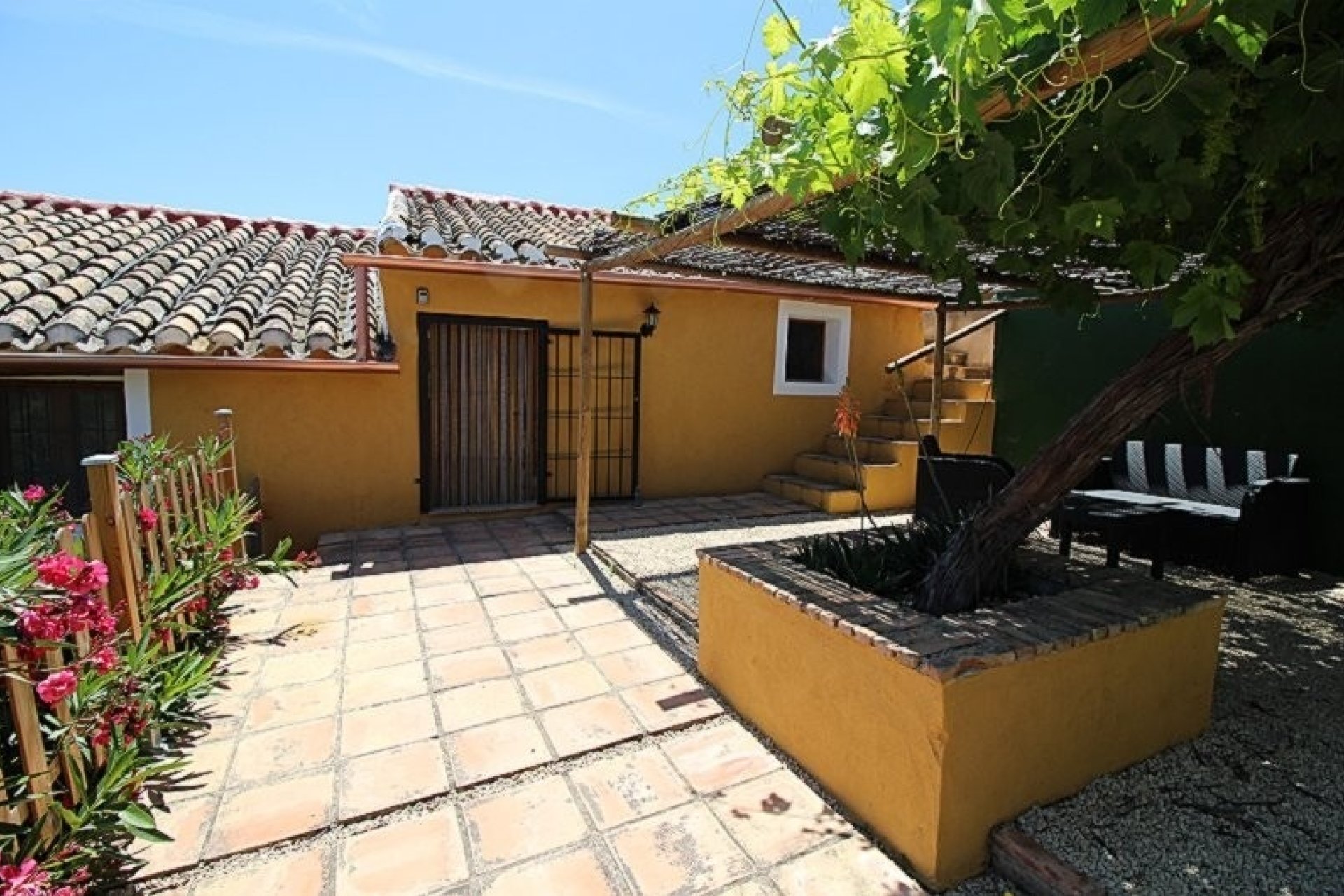 Revente - Country Property/Finca -
Cehegin - Inland