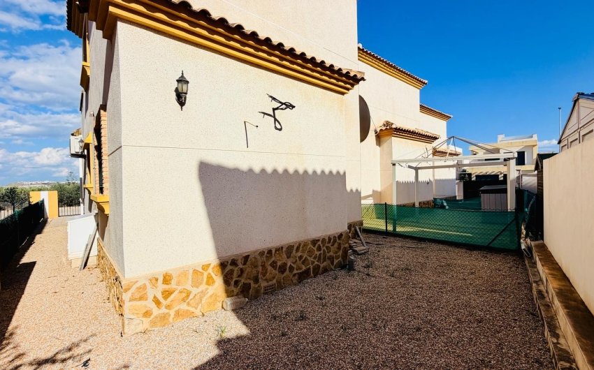 Revente - Detached Villa -
Los Montesinos - La Herrada