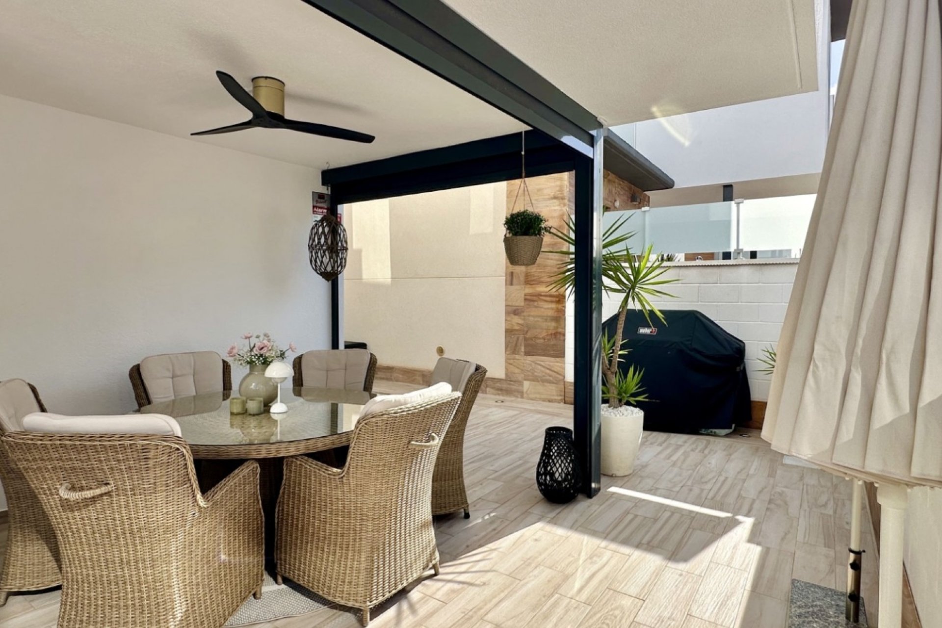 Revente - Detached Villa -
Orihuela Costa - Lomas de Cabo Roig