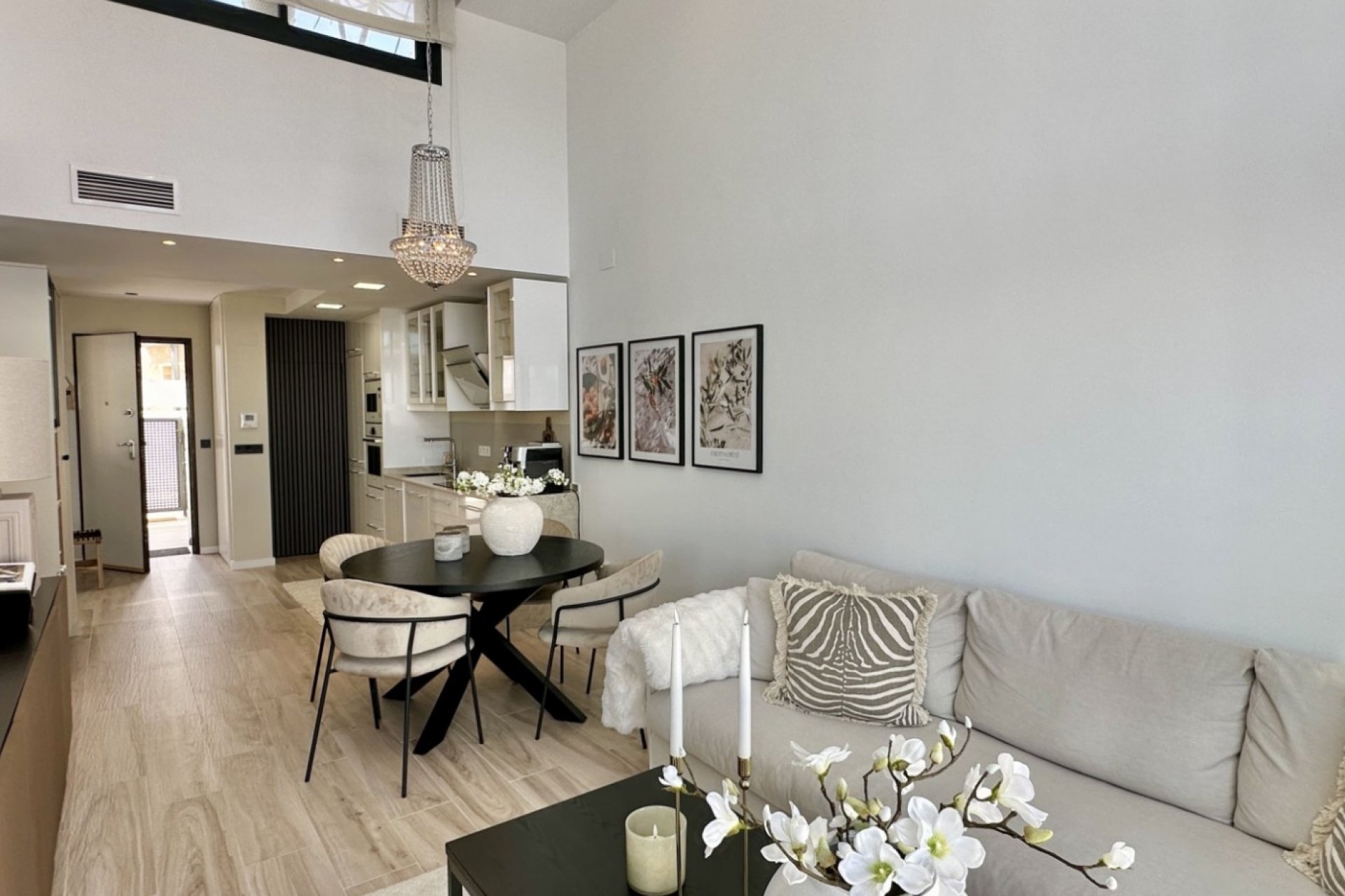 Revente - Detached Villa -
Orihuela Costa - Lomas de Cabo Roig