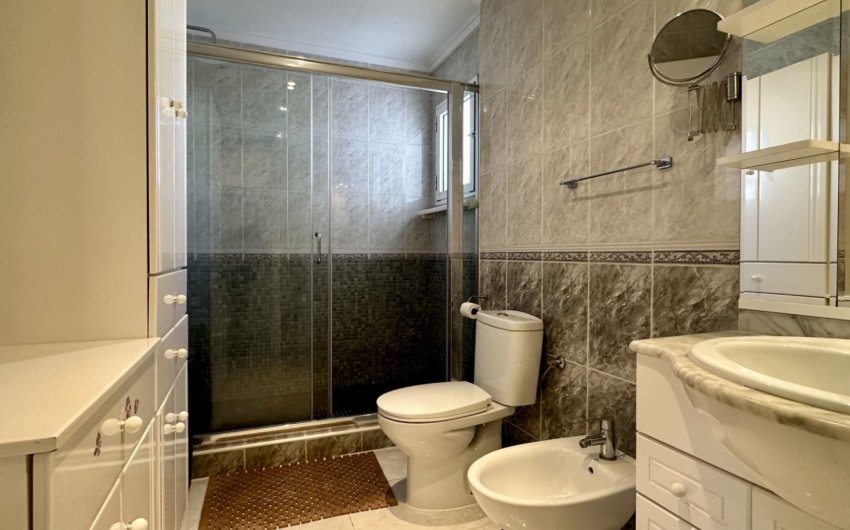 Revente - Detached Villa -
Orihuela Costa - Los Altos