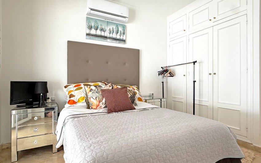 Revente - Detached Villa -
Orihuela Costa - Villamartín