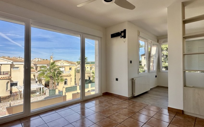 Revente - Detached Villa -
Orihuela Costa - Villamartín