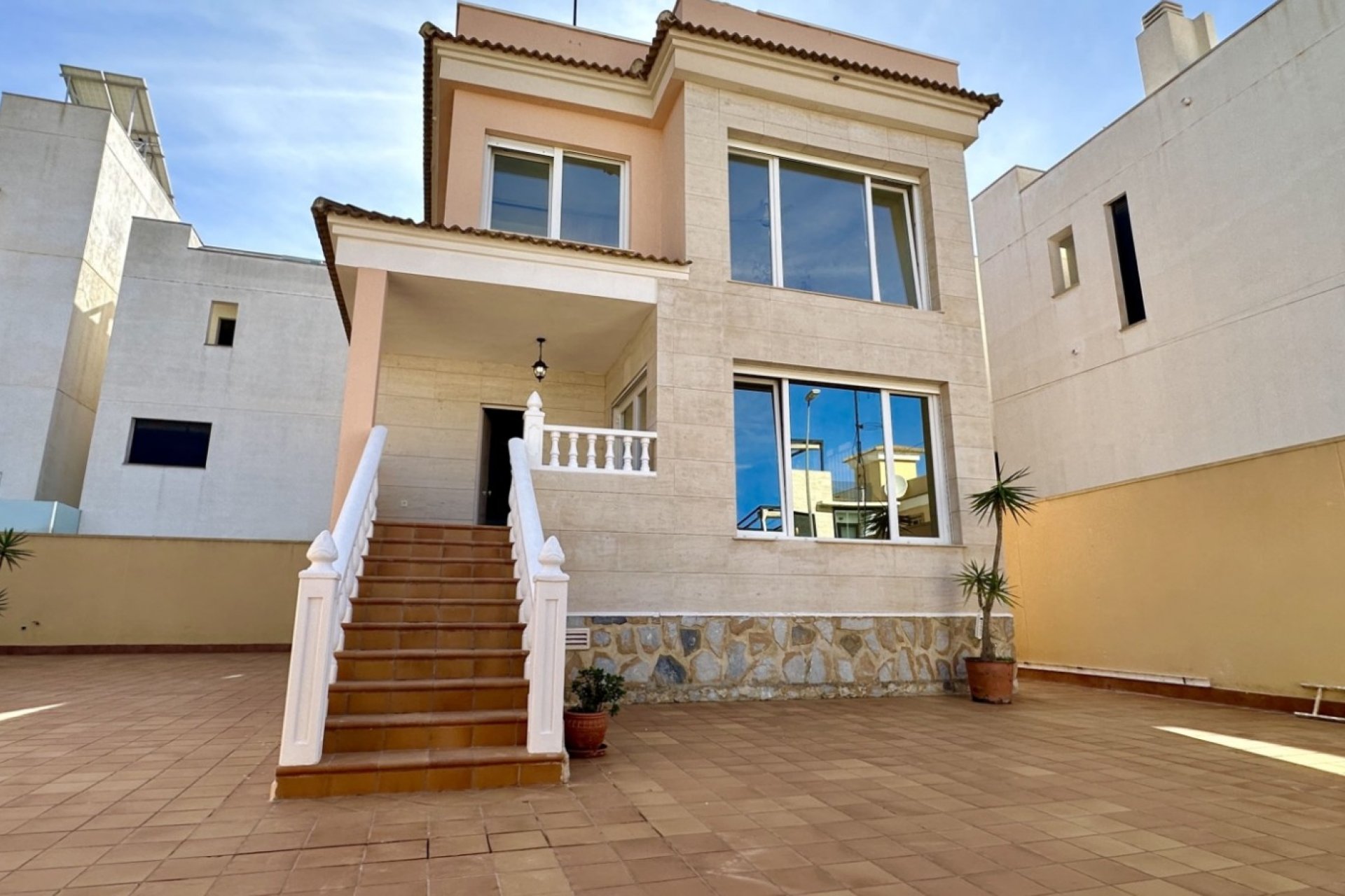 Revente - Detached Villa -
Orihuela Costa - Villamartín