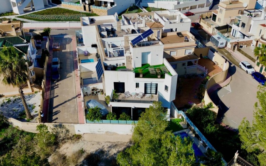 Revente - Detached Villa -
Orihuela Costa - Villamartín