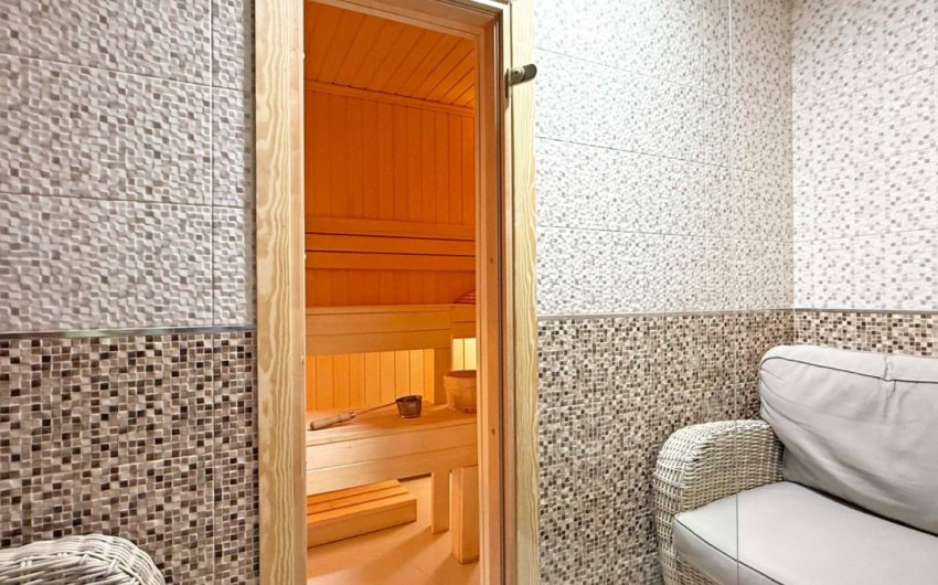 Revente - Detached Villa -
Orihuela Costa - Villamartín