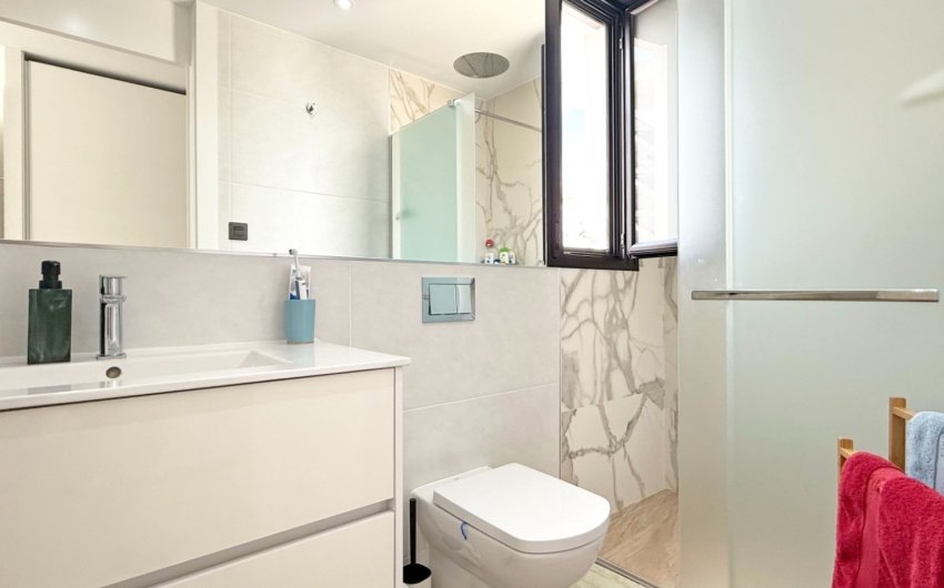 Revente - Detached Villa -
Orihuela Costa - Villamartín