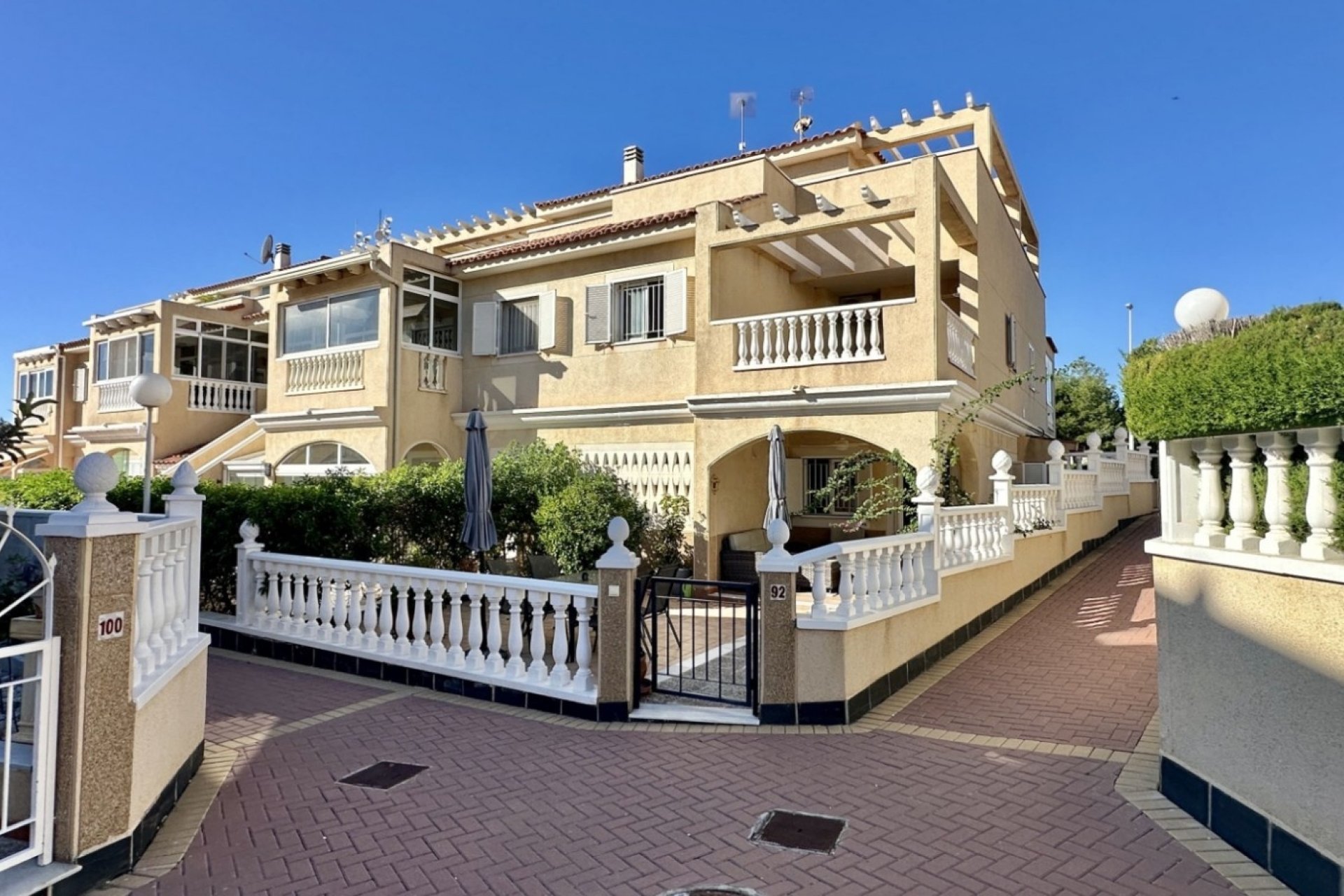 Revente - Duplex -
Orihuela Costa - Costa Blanca