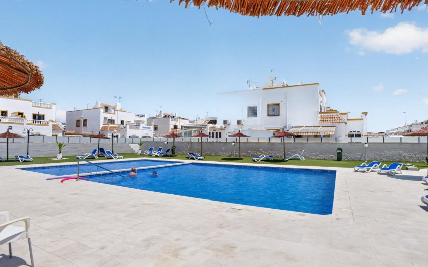 Revente - Duplex -
Torrevieja - La Siesta - El Salado - Torreta
