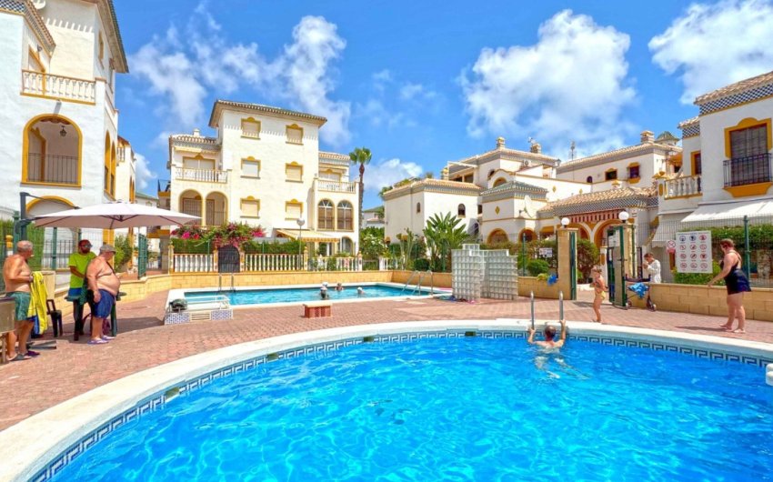 Revente - Duplex -
Torrevieja - Torrelamata - La Mata