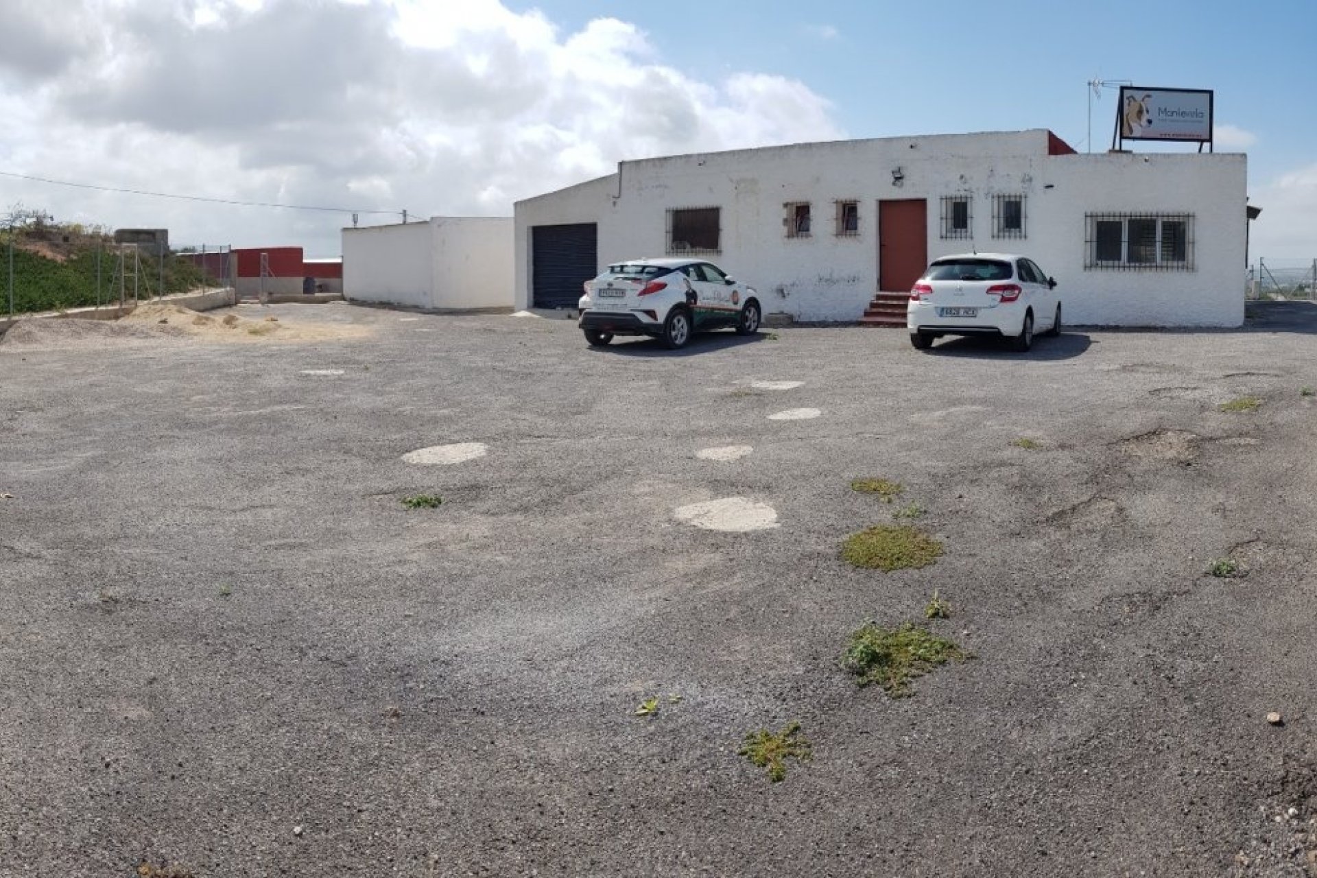 Revente - Finca -
Los Montesinos